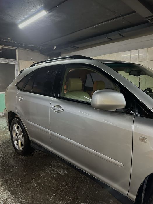 Продам Lexus RX330