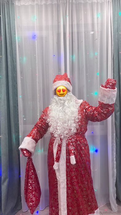 Аренда костюмов Деда Мороза и Снегурочки