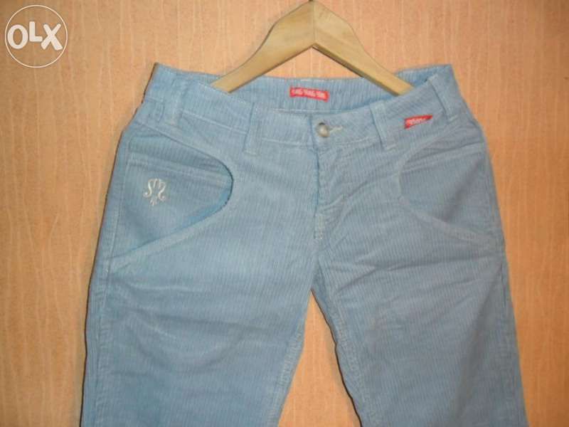 Нови дамски джински ANYEXIT, размер S и L