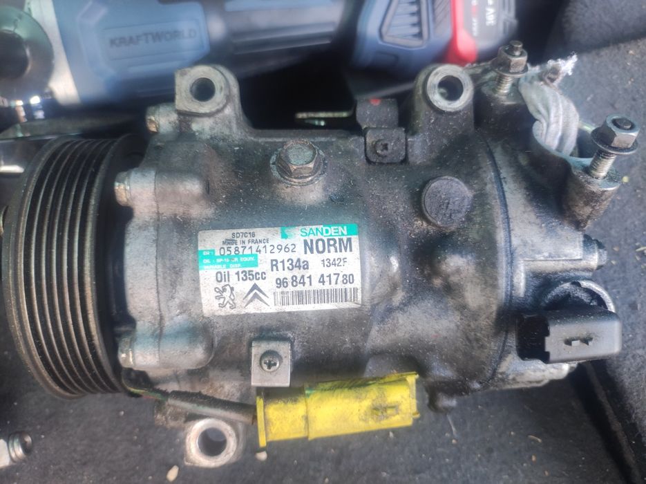 Компресор климатик за Пежо-5008,2.0HDI-150к.с.