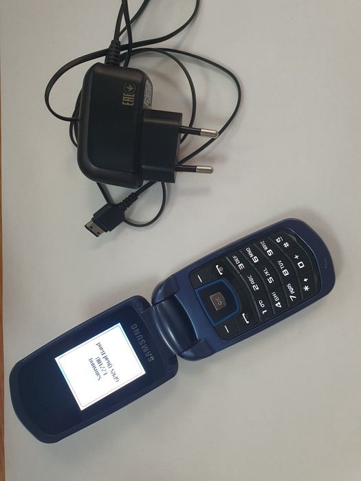 telefon Samsung E2210B clapeta perfect functional necodat ca nou butoane taste