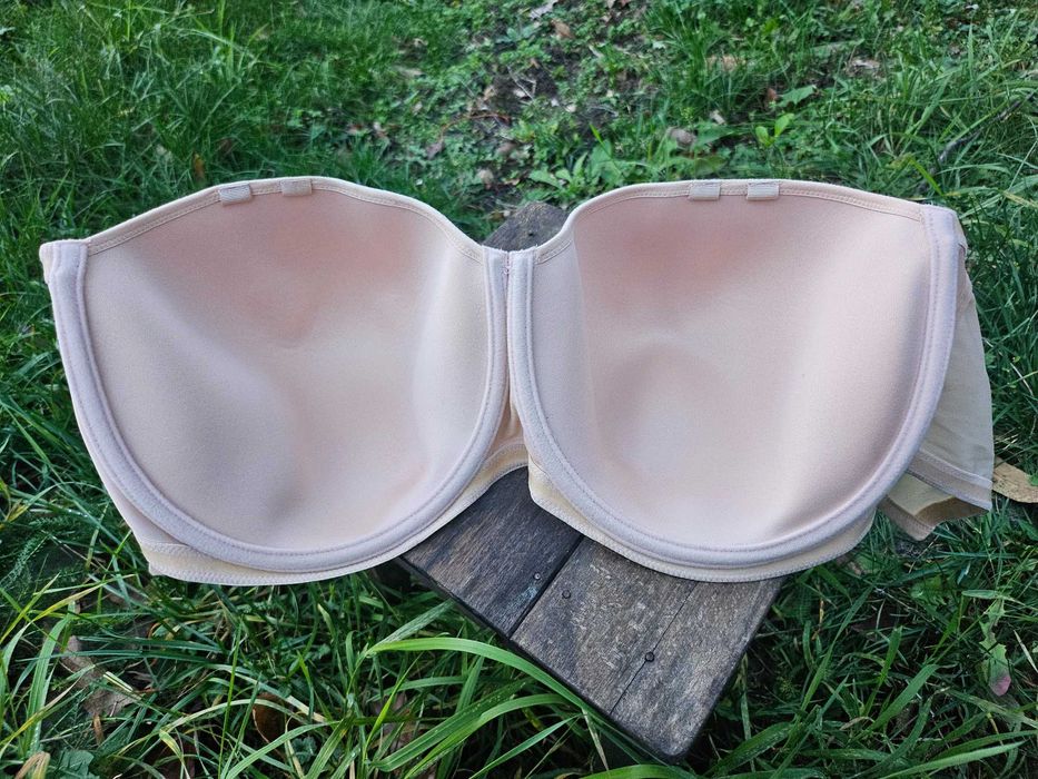 Elomi сутиен голям размер 100F