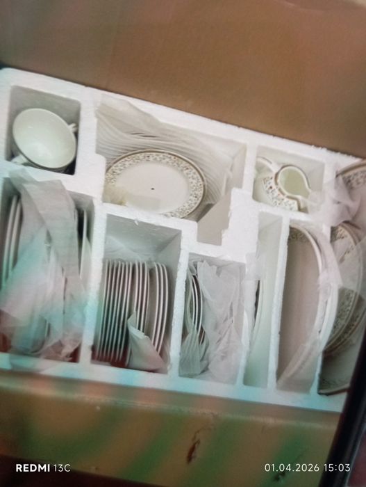 Чайный сервиз на 12 персон