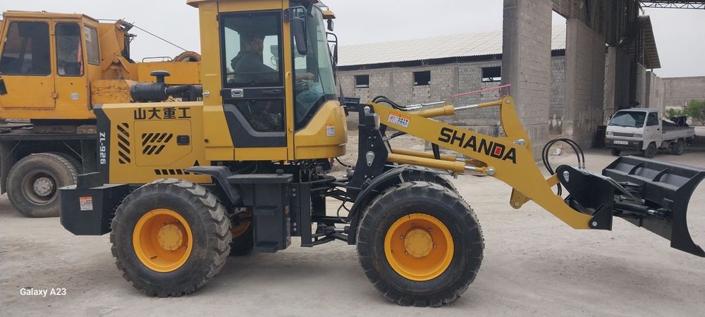 Бульдозер SHANDA