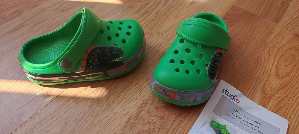 Светещи чехли 2в1