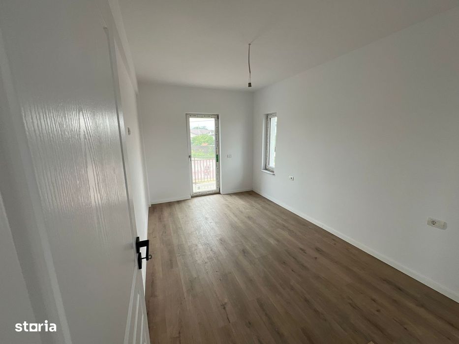 OFERTA EXCLUSIVA: Vila superba, teren generos, strada asfaltata