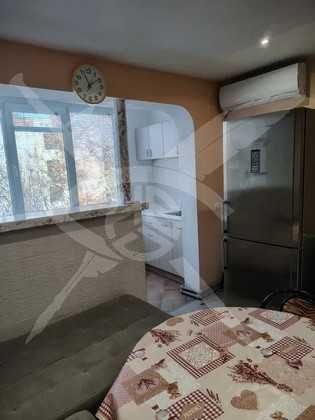 Дава се под наем Тристаен апартамент в Варна, Аспарухово - 65 кв.м за 430 € - Снимка #2