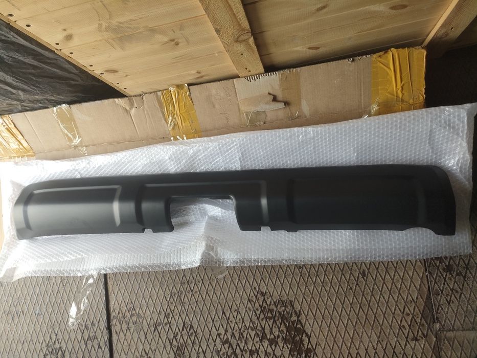 Накладка на бампер 4рунер