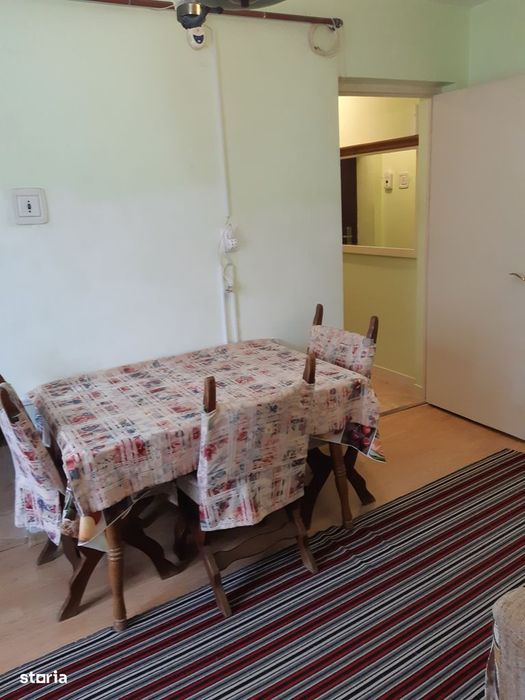 Vind apartament 2 camere în Trivale, zona complex 1