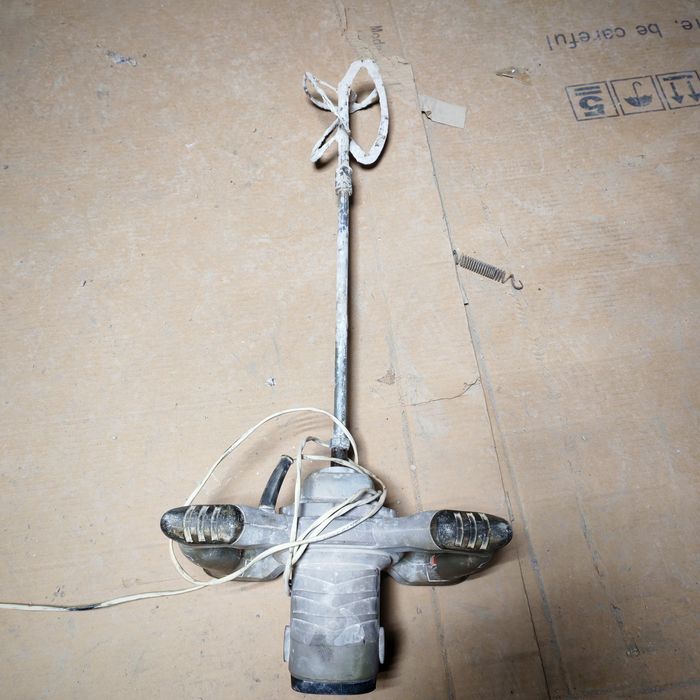 Стройтельный миксер