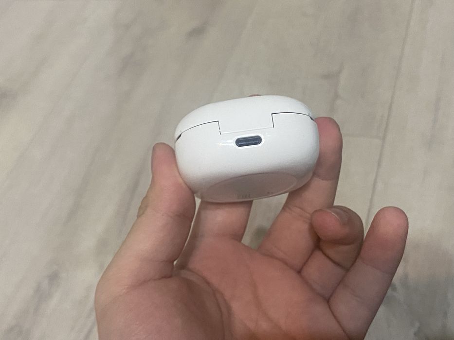 Продам Samsung galaxy buds 2
