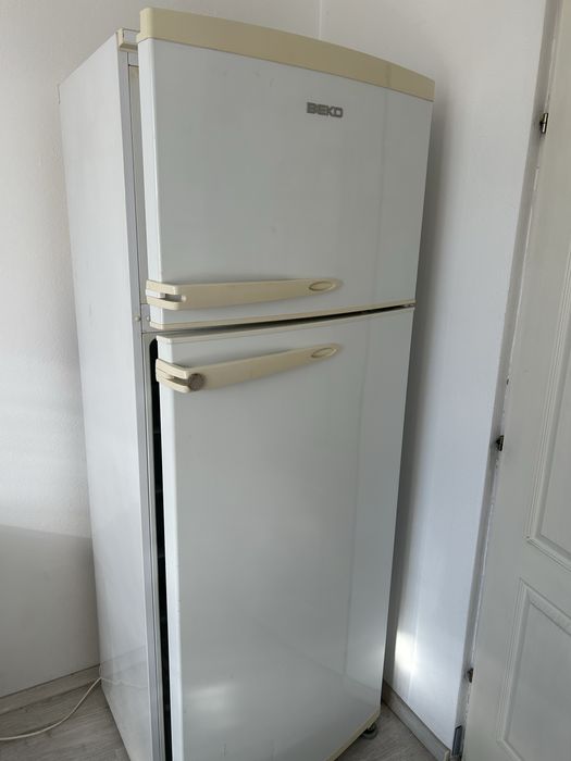 De vanzare Frigider BEKO