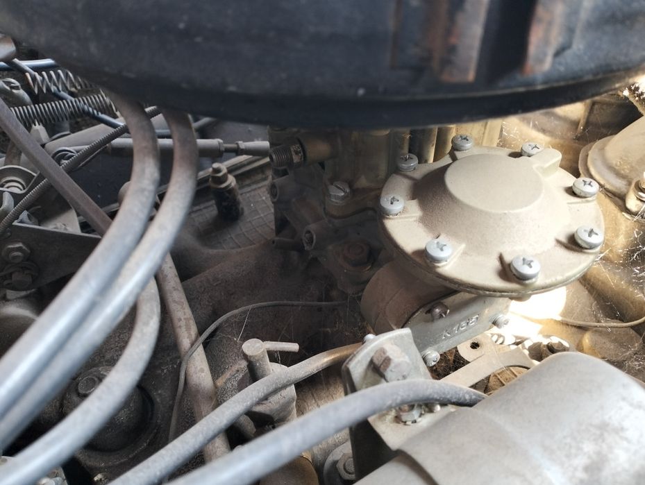 Грузовые автомобиль