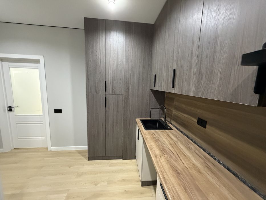 Своя Юнусабад-13 Новстройка 2/5/8 Евро ремонт под ключ Встроенная мебе