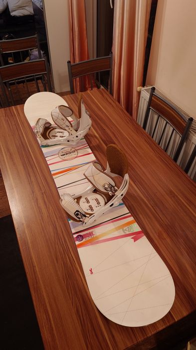 Placa Snowboard K2 First Life 142 cu legaturi Burton Lexa S