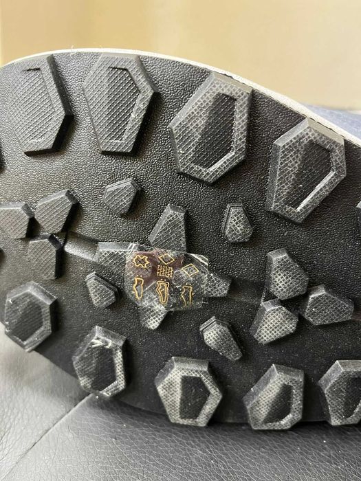 Продавам мъжки маратонки Steve Madden, размер 47.