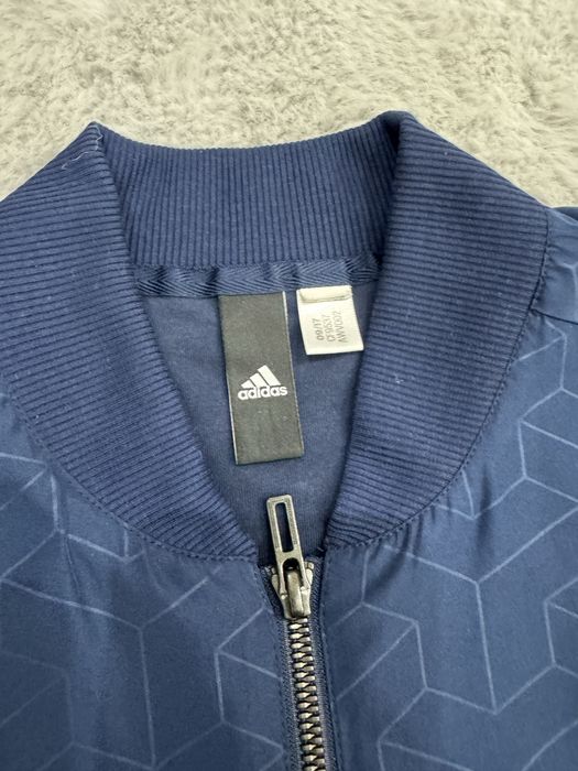 Мъжко яке ADIDAS . Размер S