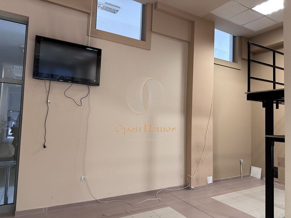 Продава се Магазин в Пловдив, Гагарин - 120 кв.м за 900 €/кв.м - Снимка #8