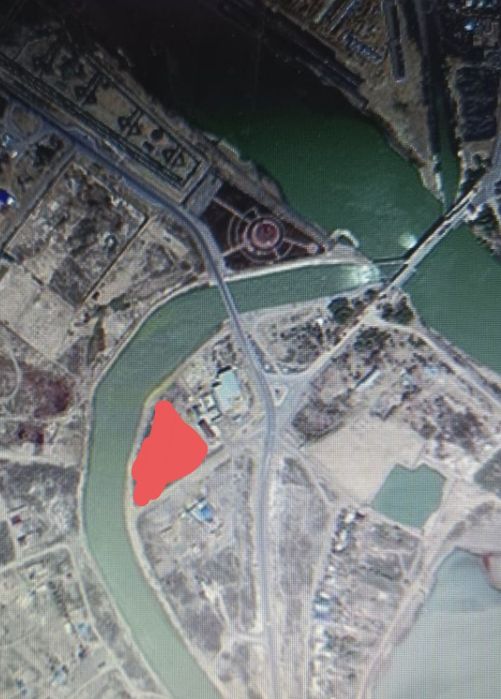 Земельный участок