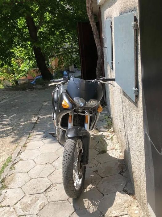 Aprilia pegaso 650 2003