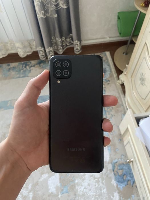 Самсунг А12 32гб