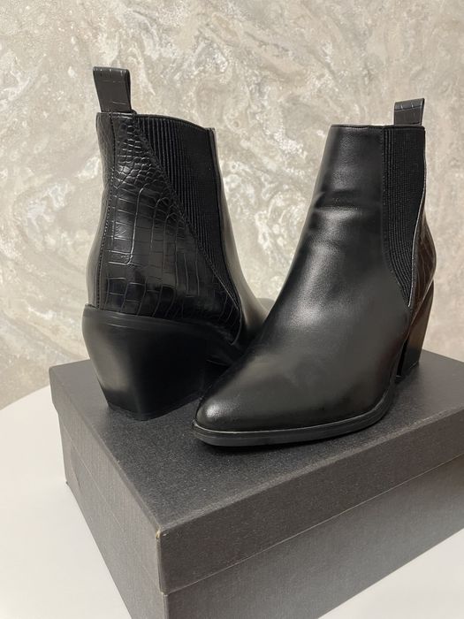 Продам ботильоны