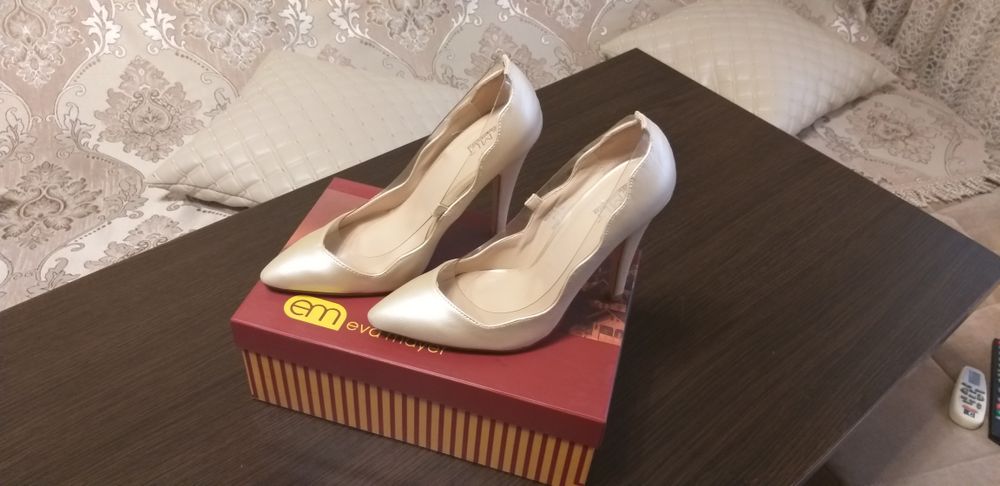 Туфли женские новые