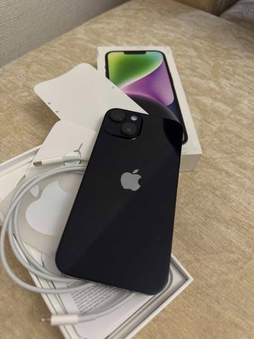 Айфон 14 хорошом состояни