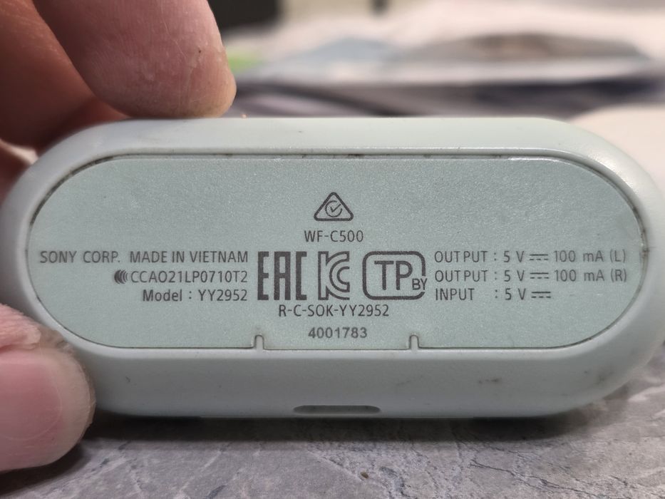 Наушники WF-C500 Sony зеленые