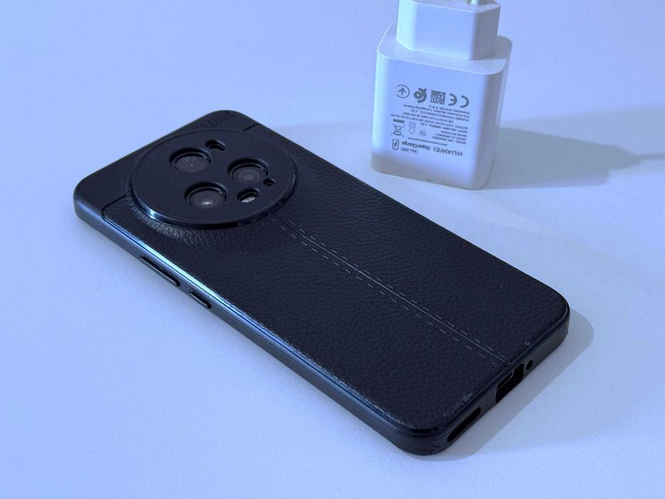Бартер! Honor Magic 5 Pro 512GB Black (Черен) + Зарядно.