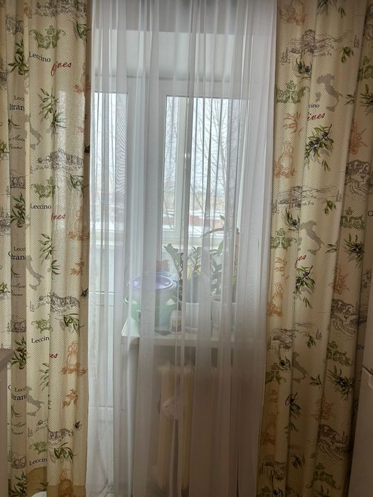 Продам тюль в отличном состочнии