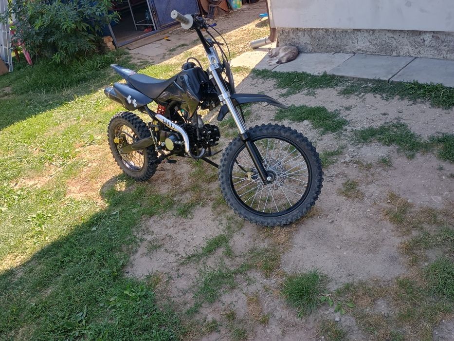 Cross KXD 607 de 125cc negociabil