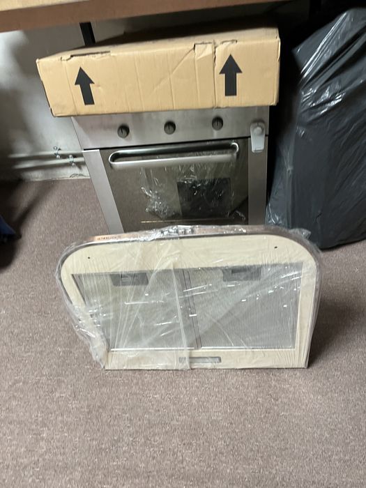 Cuptor electric Whirlpool/ plita gaz Whirlpool / Hota