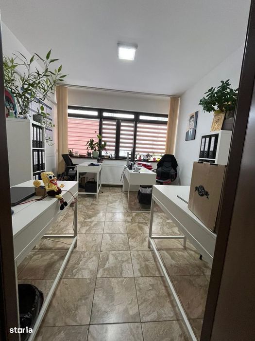 Apartament 4 camere superb se poatea face spatiu comercial Metalurgiei