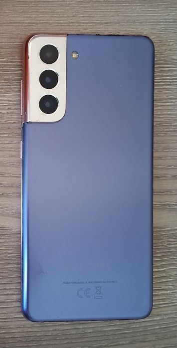 Запазен и работещ Samsung Galaxy S21 5G, 256GB / 8GB RAM, 2021 г.