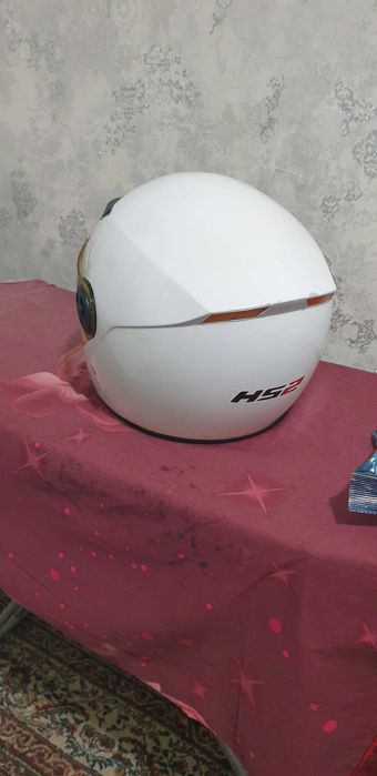 Motosikl kiyim boshi, shlemm