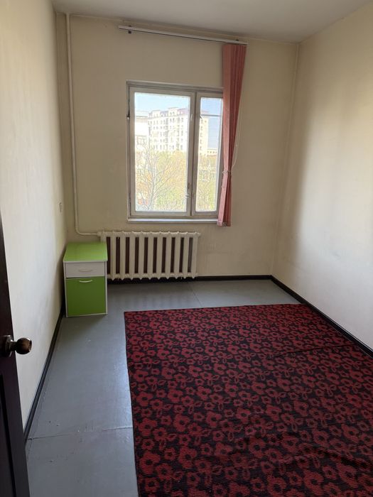 Ibn sino 1 da uy sotiladi