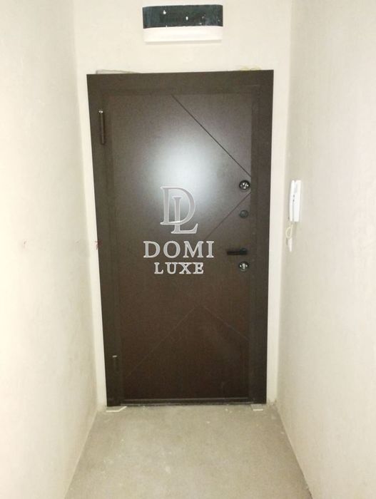 Продава се Двустаен апартамент в Варна, Колхозен пазар - 79 кв.м за 1056 €/кв.м - Снимка #8