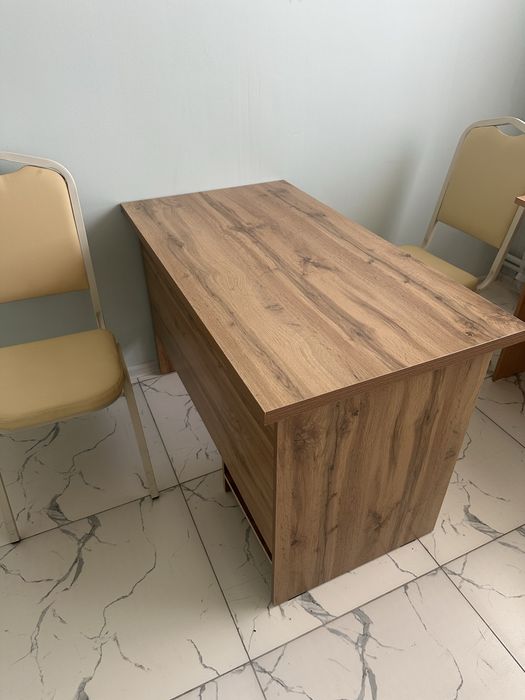 Продам шкаф, стол, тумба