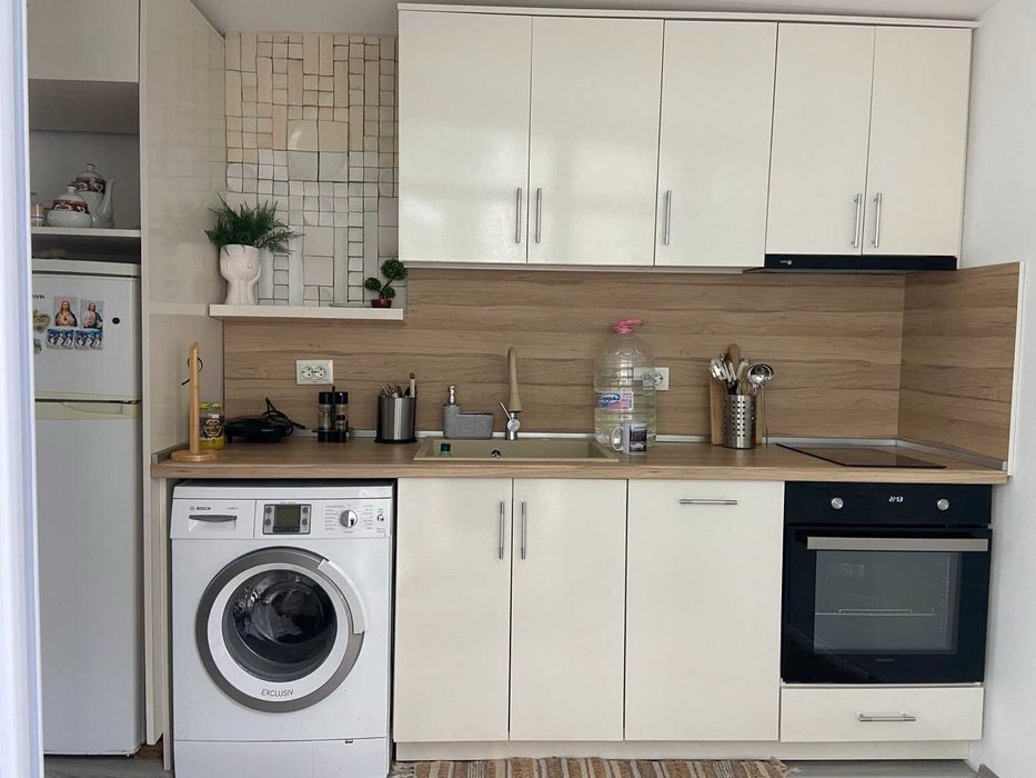 Дава се под наем Къща в Търговище, Център - 50 кв.м за 561 € - Снимка #4