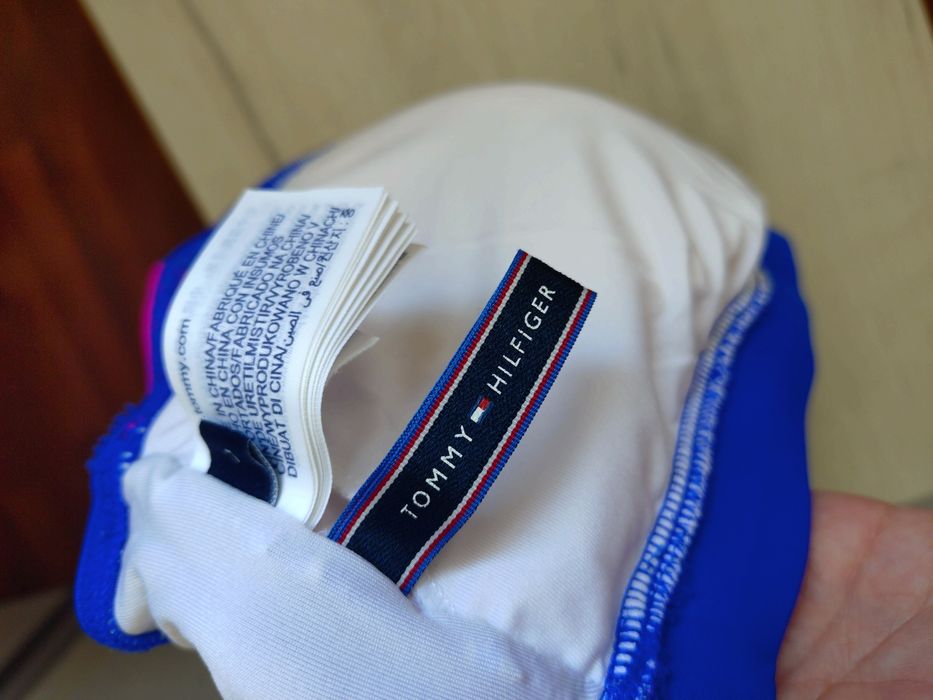 Бански горно Tommy Hilfiger