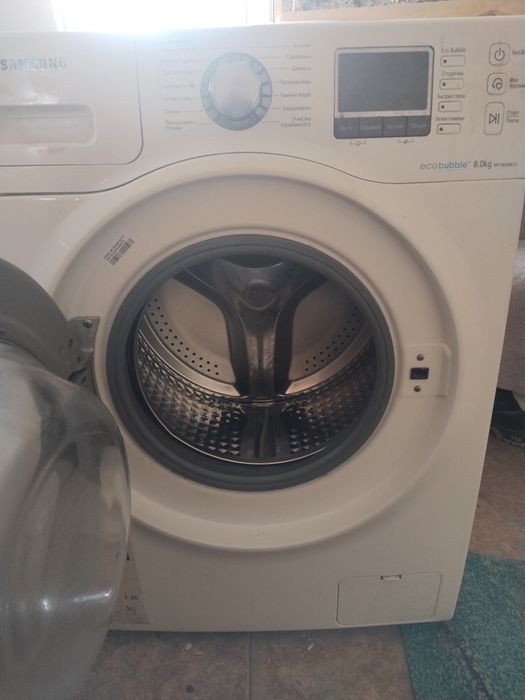 Продам стиральную машинку