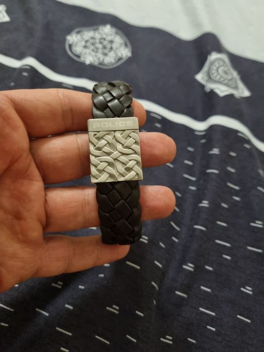 Кожена гривна Police