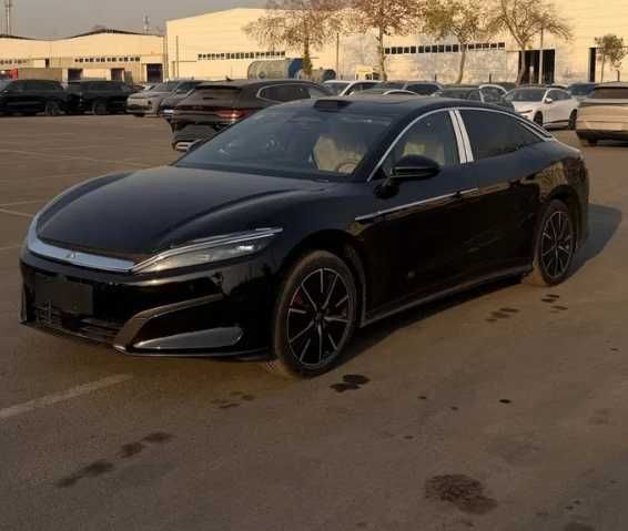 Срочно! BYD Han L 701 км! 1 позиция! 2025г! Черный! Без пробега!