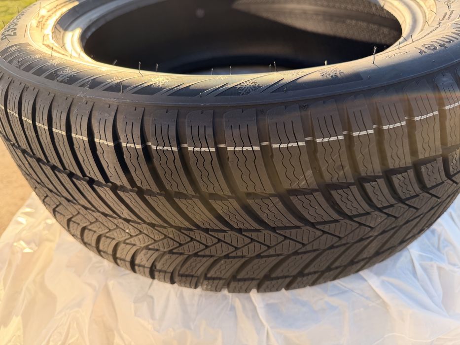 Anvelope Iarnă NOI, 235/55R18, TRIANGLE