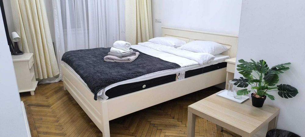 Piața Romană Regim Hotelier