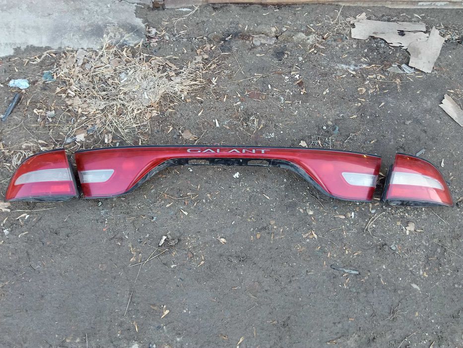 Оптика задняя Mitsubishi Galant 7