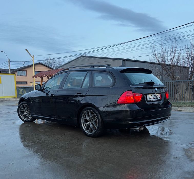 BMW 320 E91 177 cp automat   217.000 km