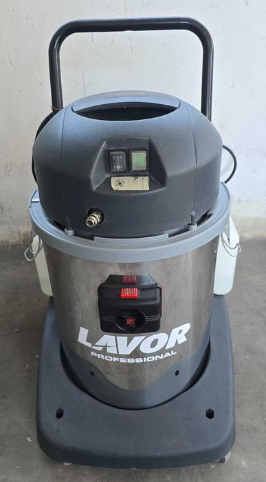 Aspirator profesional