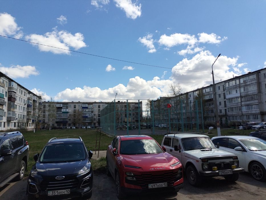 Квартира , жить можно .